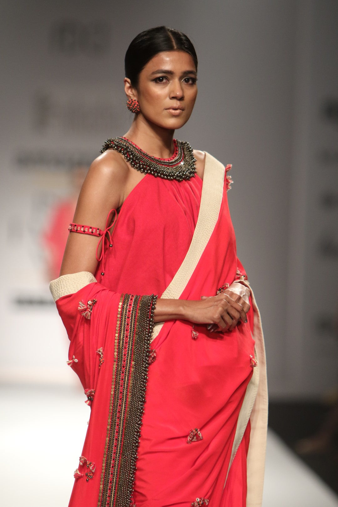 saree with embroidered blouse top