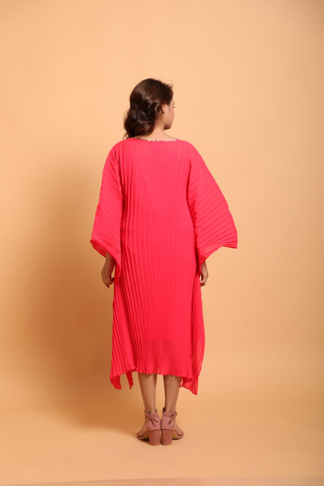 Coral Gajjari  floral embroidered kaftan
