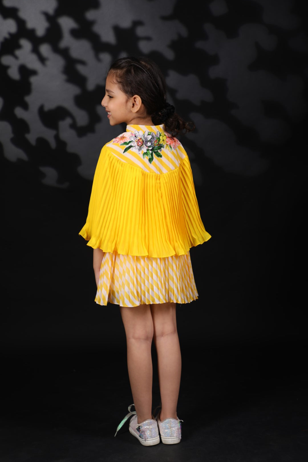 Pitambari Yellow Pleated Ggt Cape with Lehariya Inner