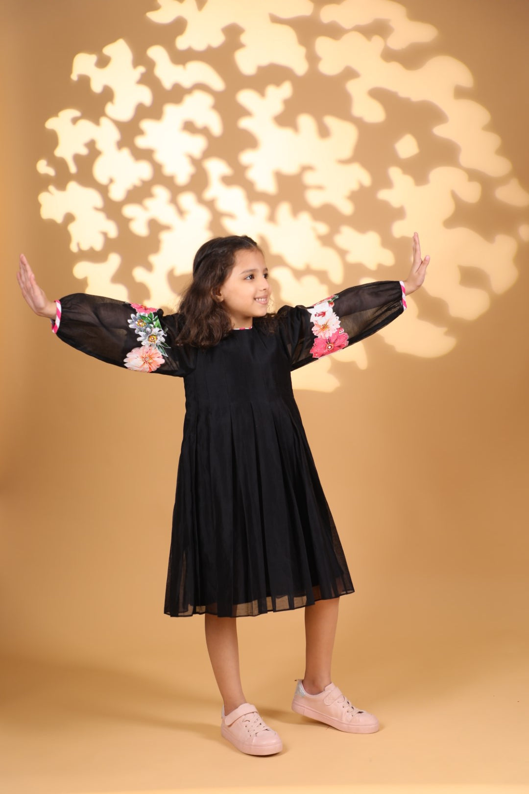 Black Chanderi Box Pleated Kurta with Floral Details