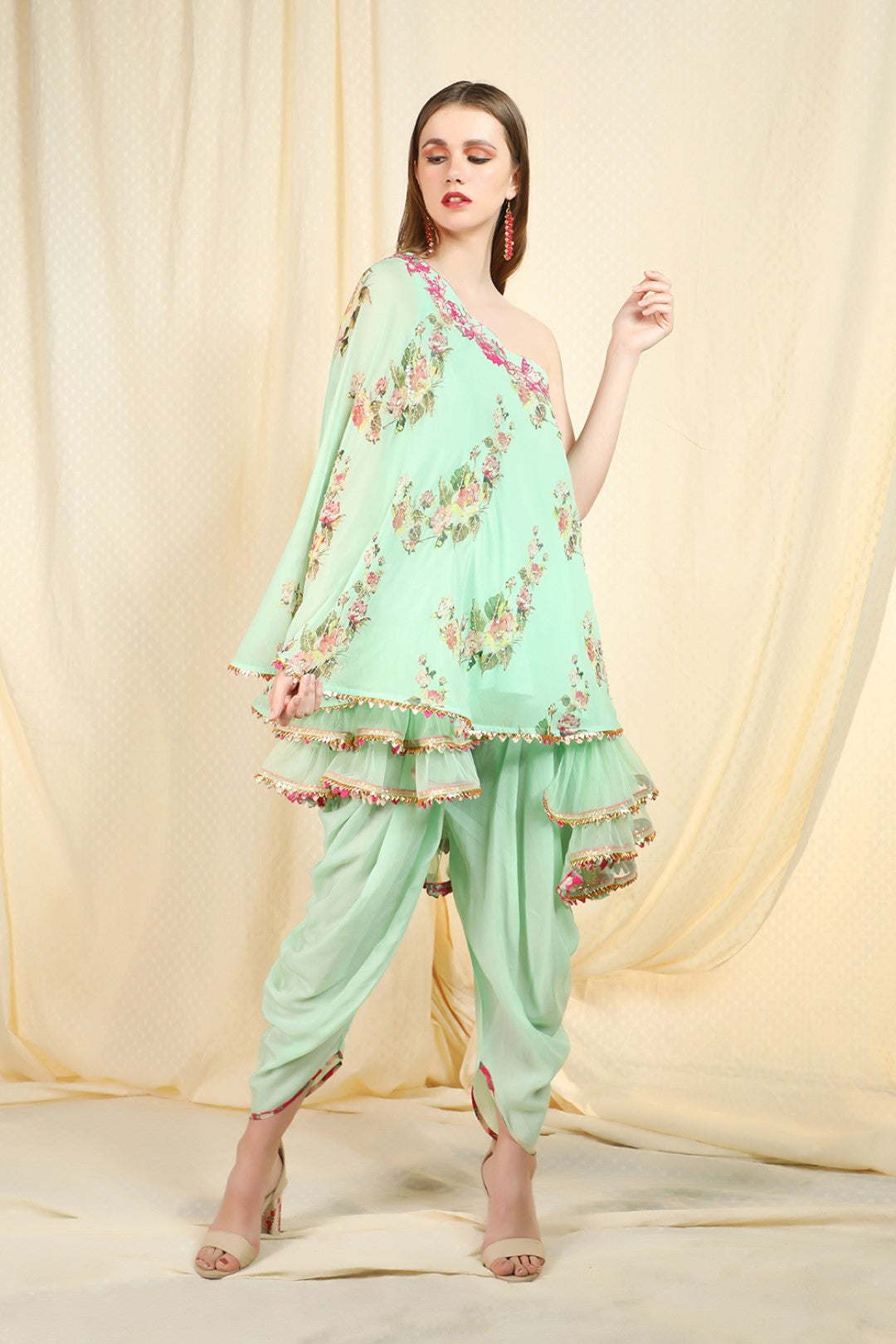 Pista chaand bibi print crepe  one shoulder tunic