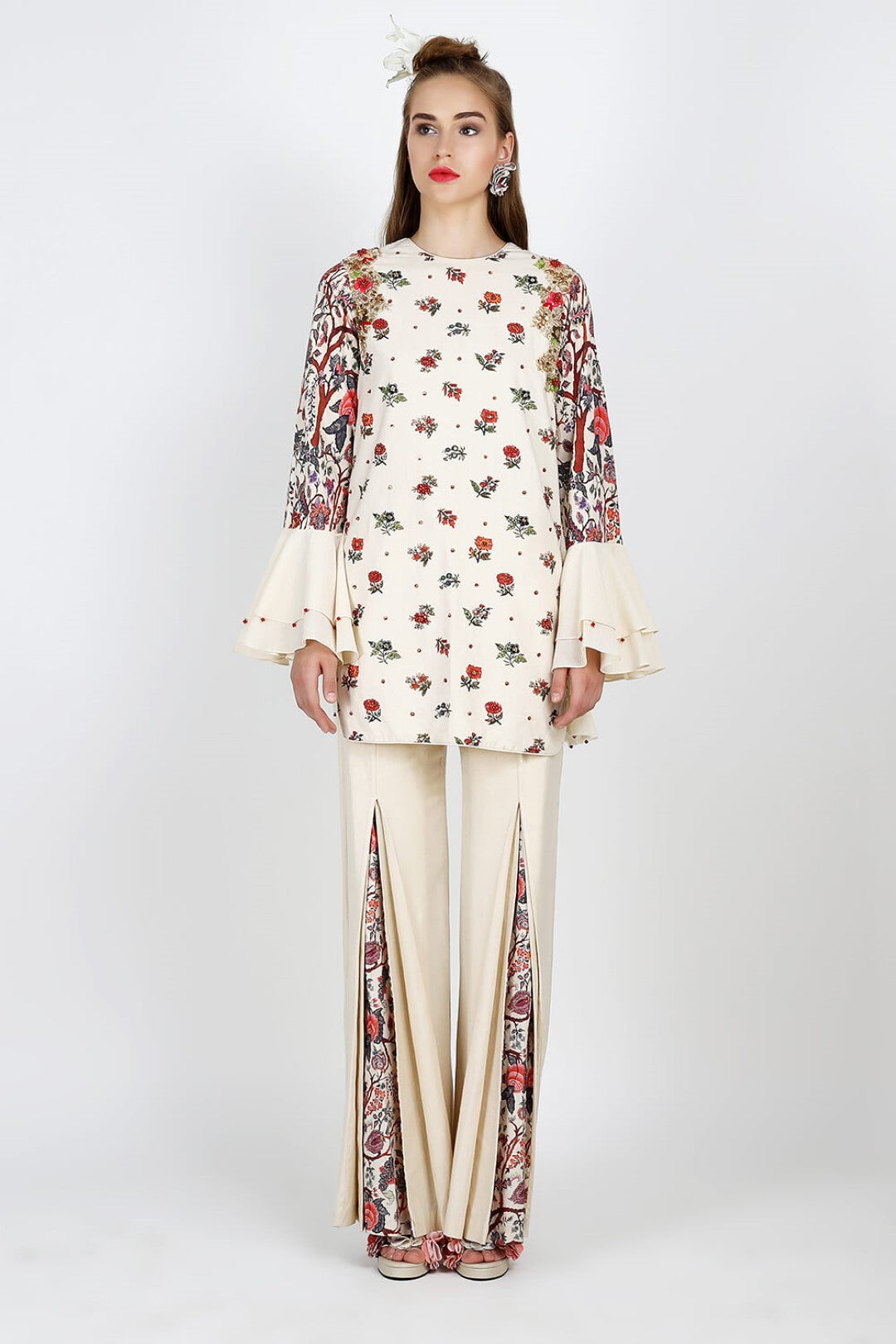 backless tunic with straight pleated  flute pants