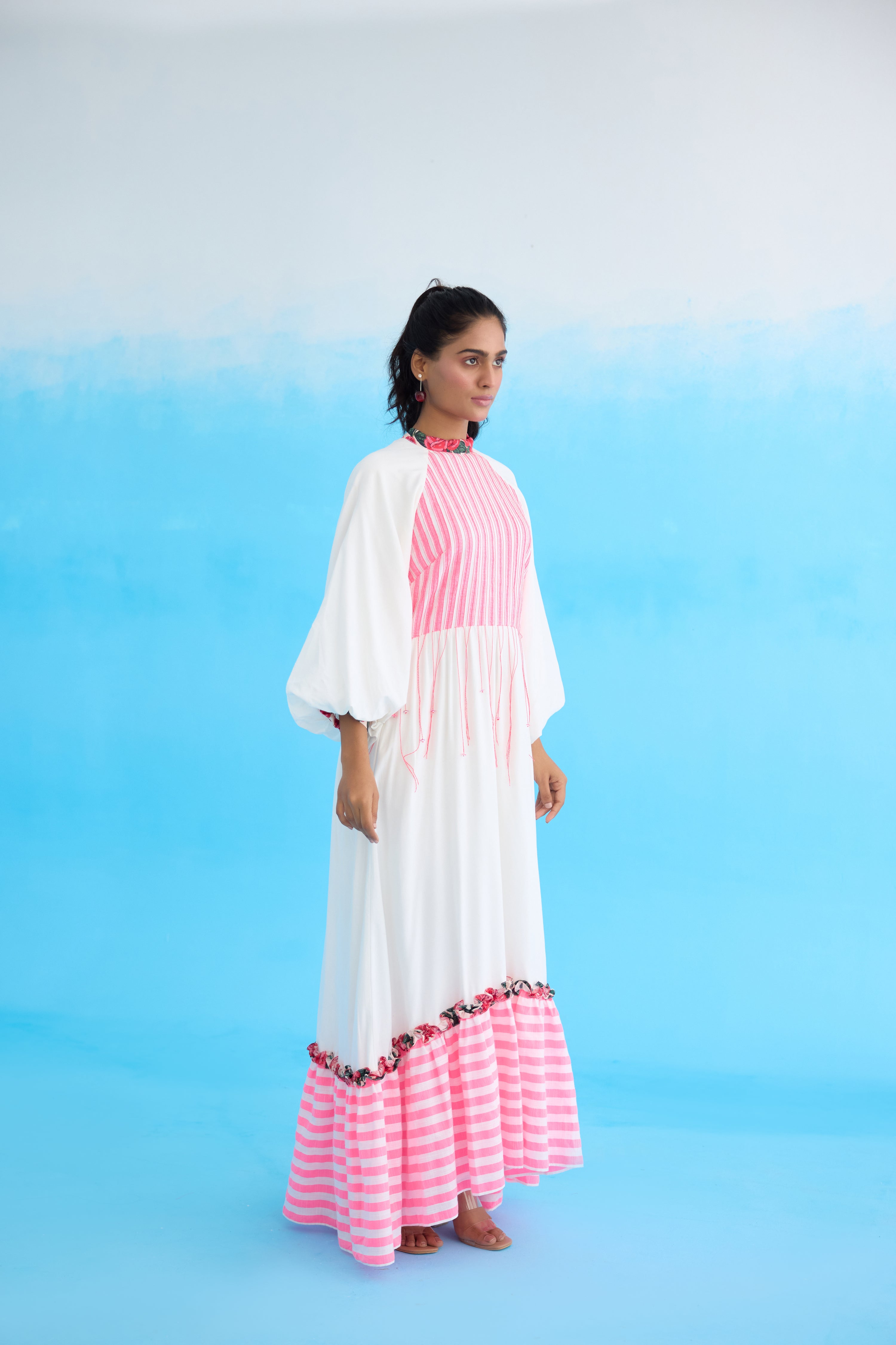 White candy stripes maxi dress