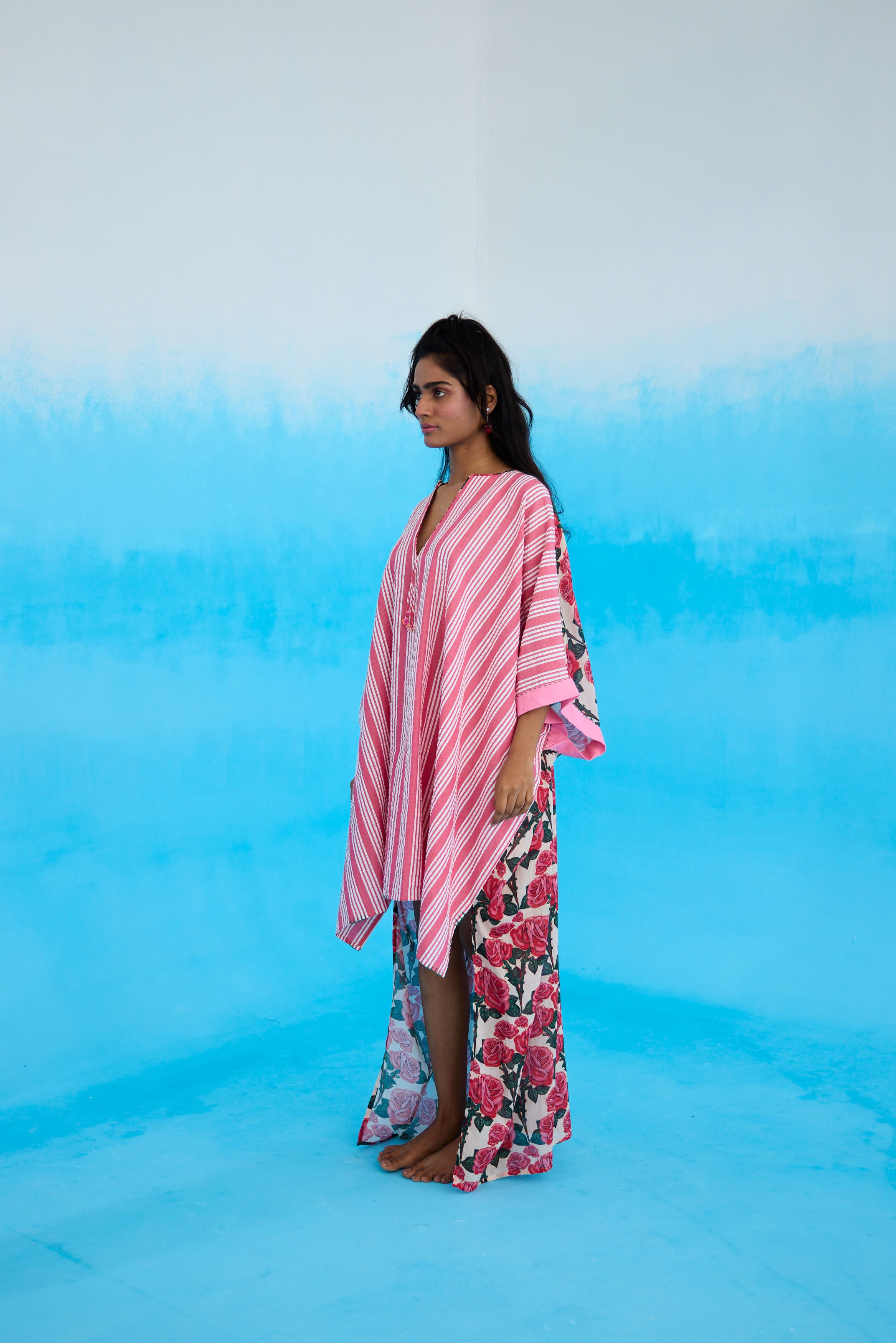 Pink stripes hi-low kaftan