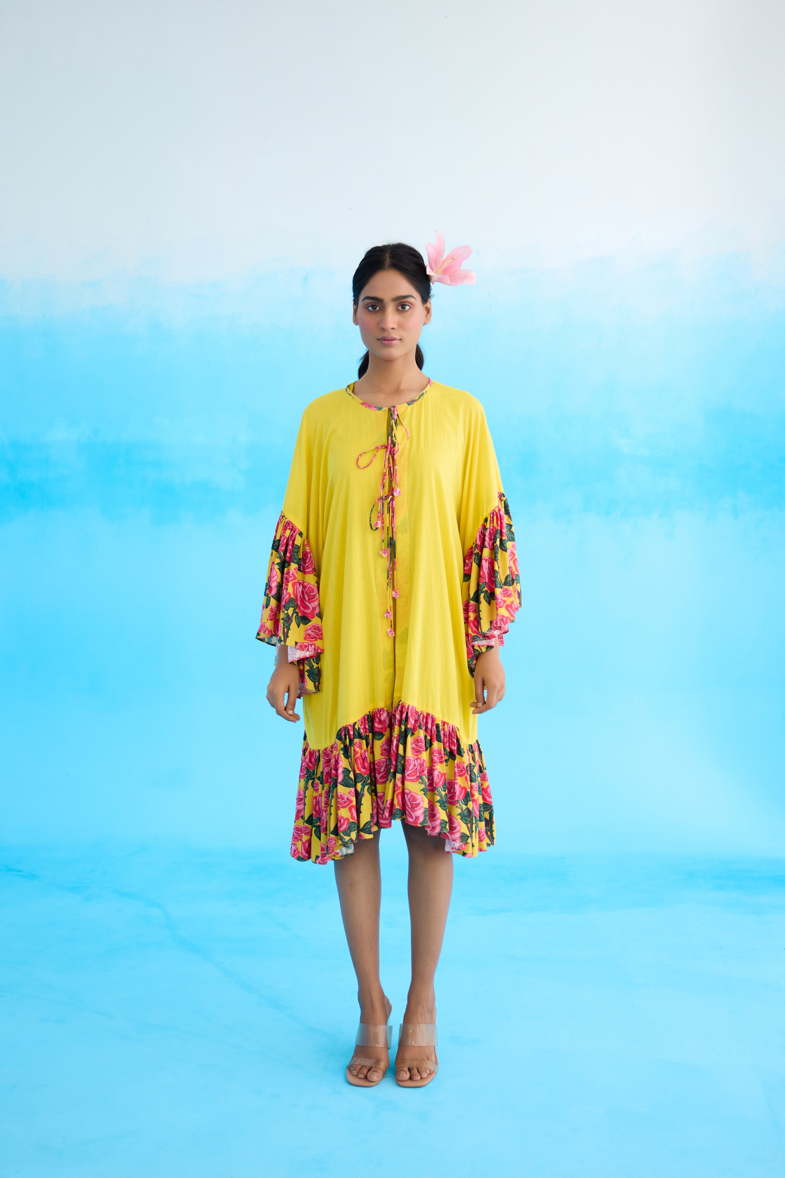 Yellow frill overgarment