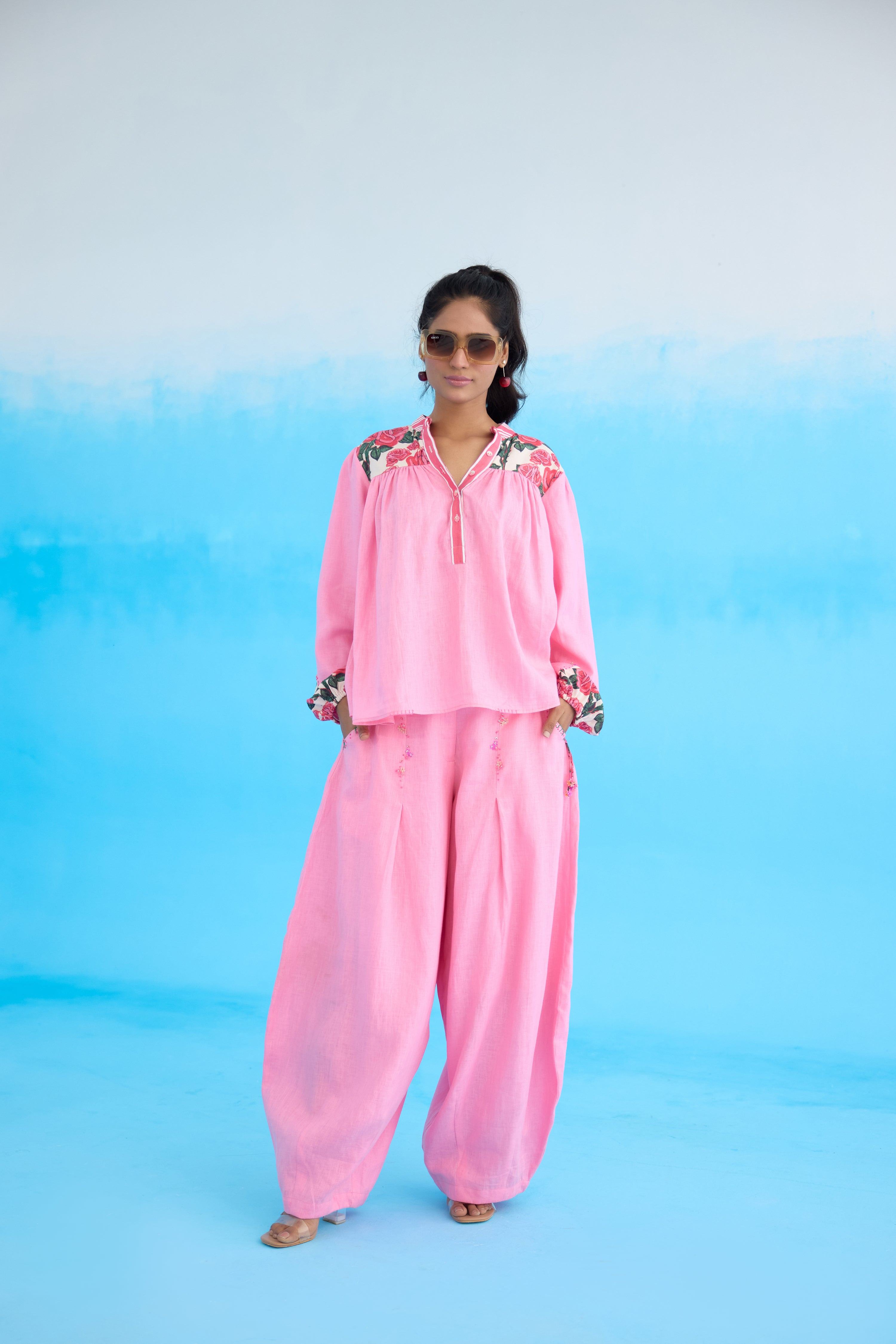 Pink rose baggy pants