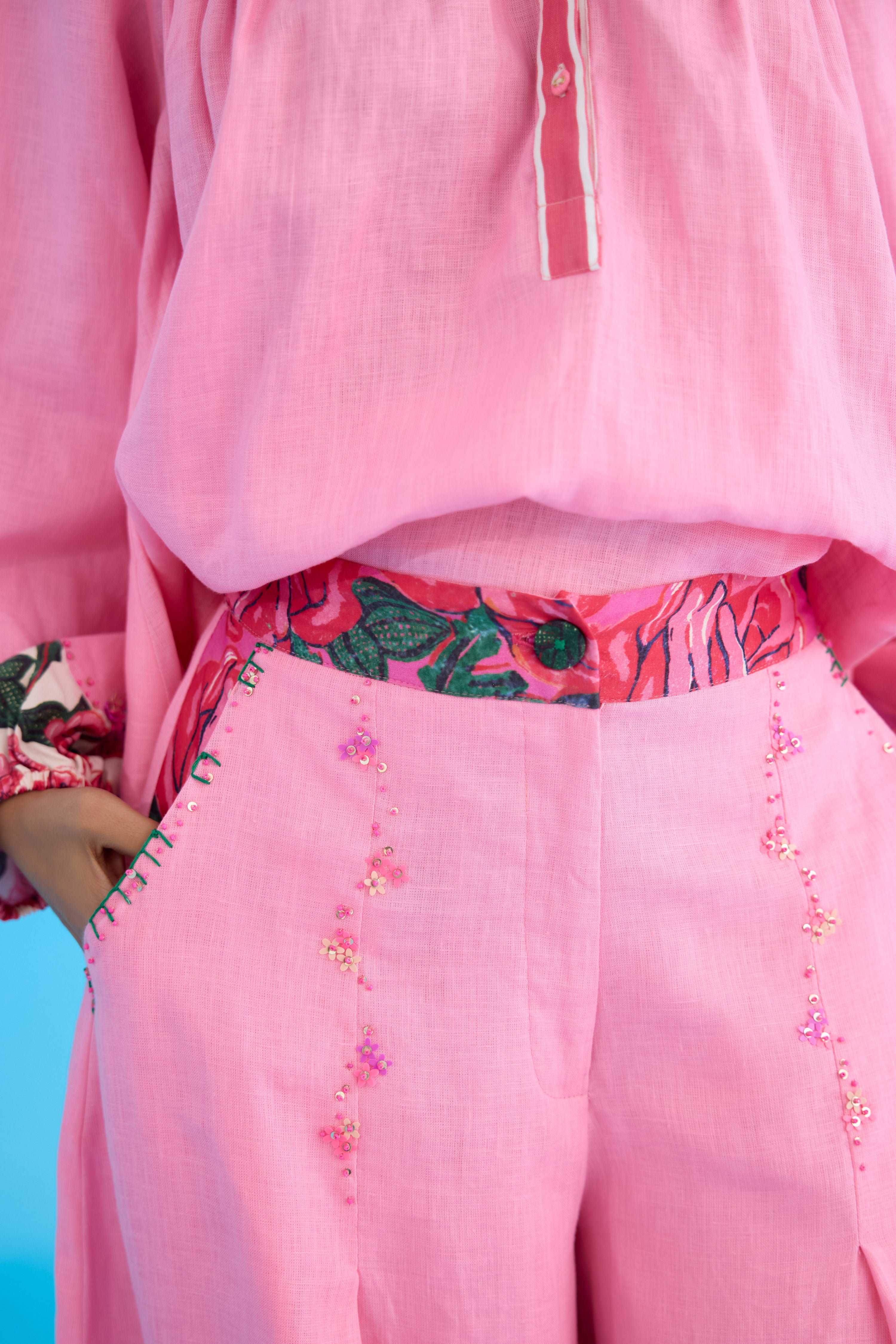 Pink rose baggy pants