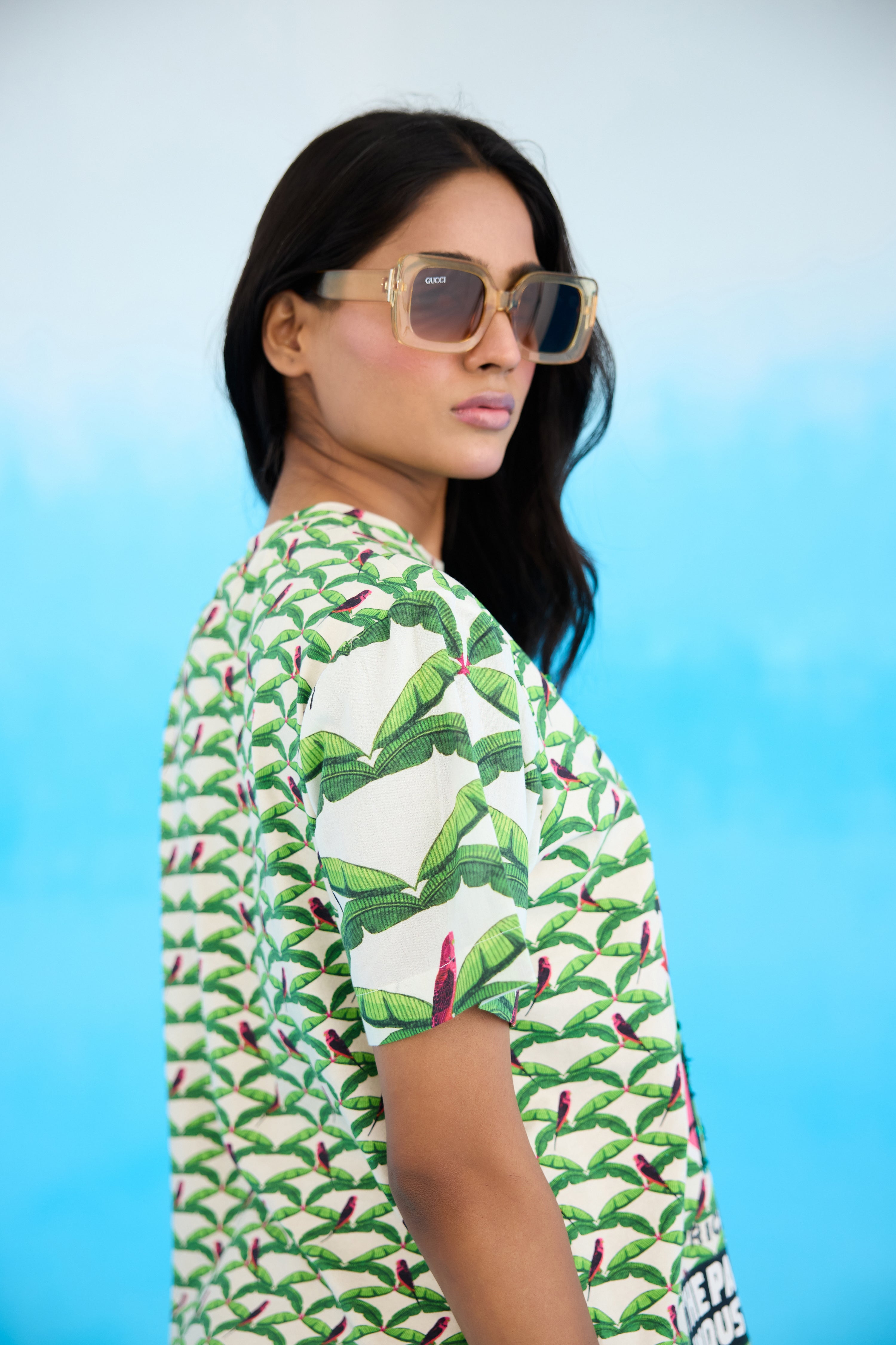 Ivory parakeet t-shirt
