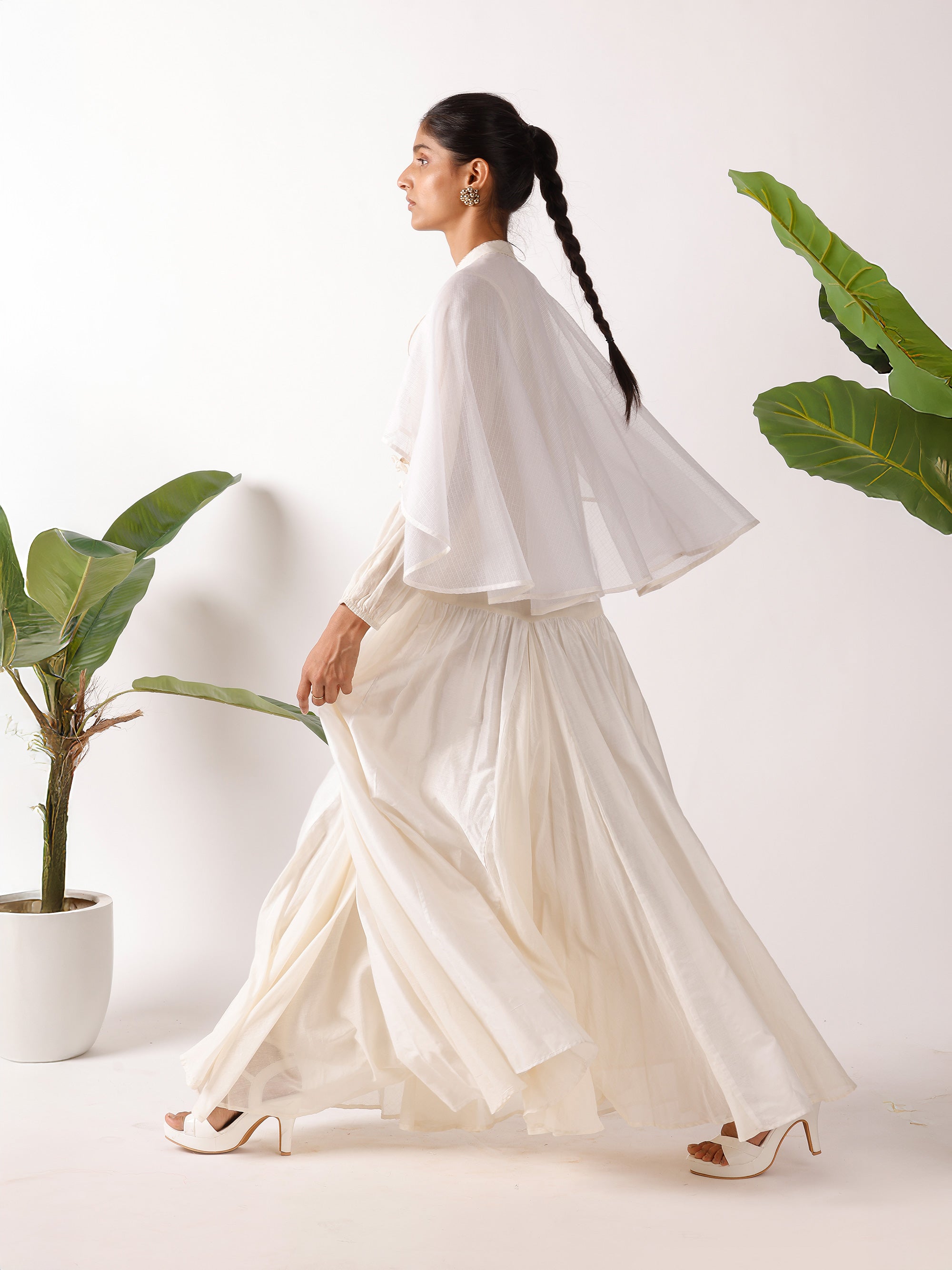 CAPE DRESS