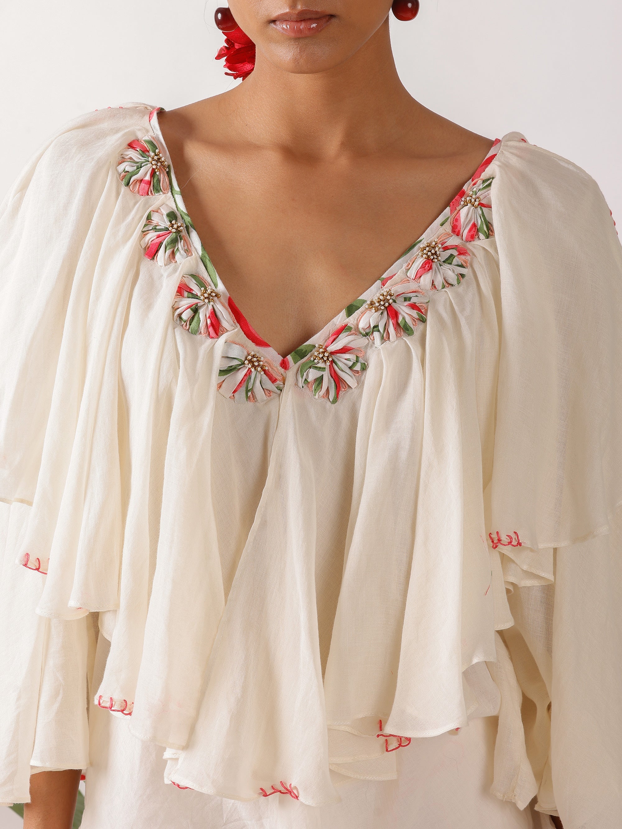 RUFFLE TOP