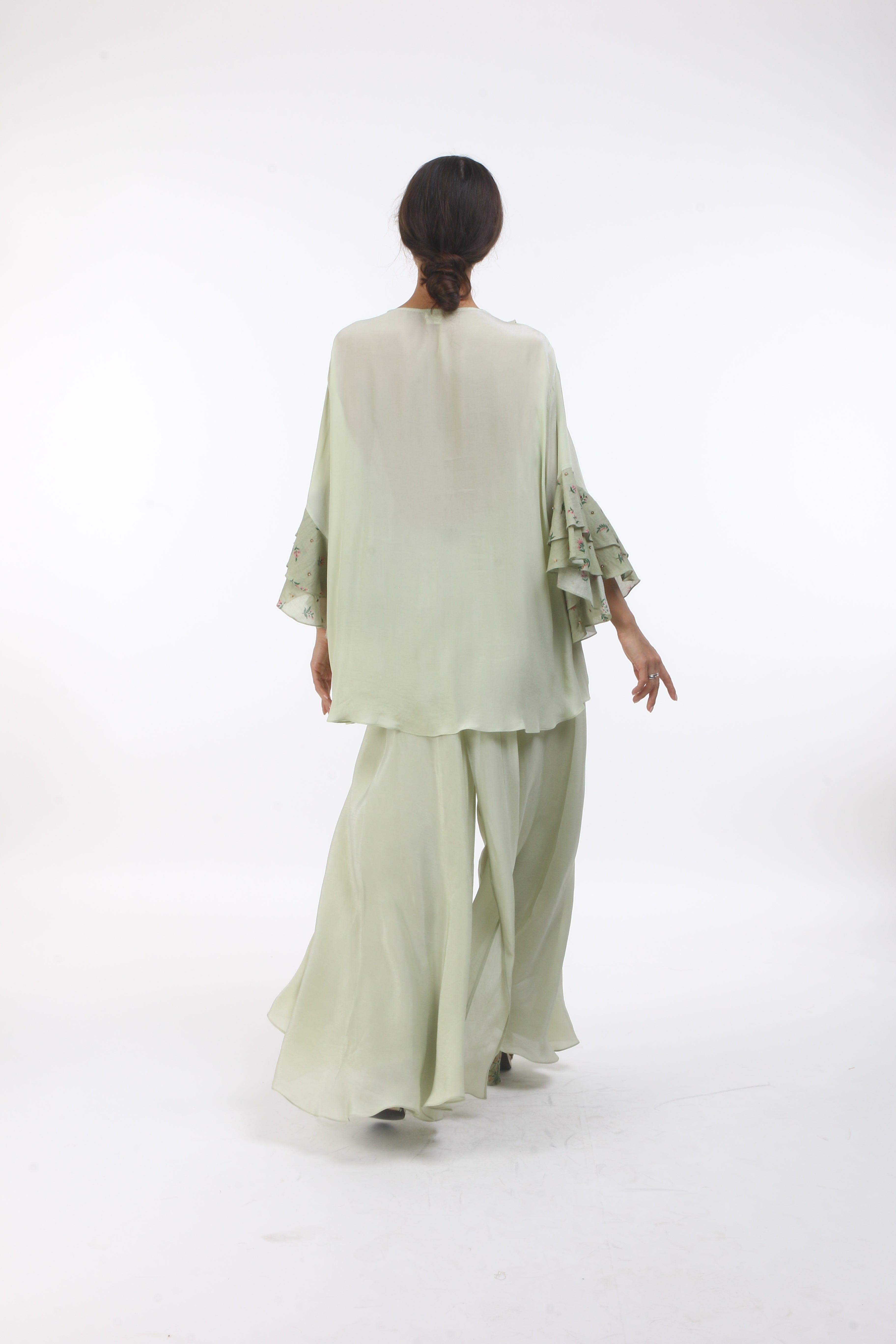 Bloom antique jade ballon sleeved top in crepe, with bouquet & mumtaz bel print details.