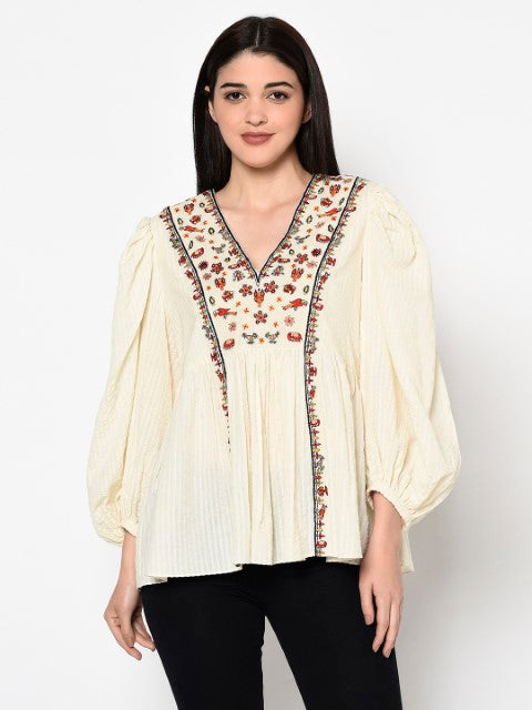Seersucker Cotton Emb. Top with Tassels Details. Azo Free