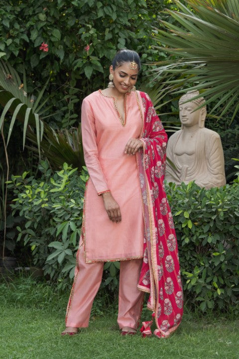CHANDERI KURTA WITH STRAIGHT PANTS AND DUPATTA