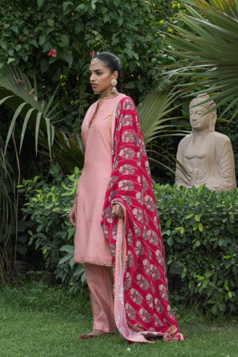 CHANDERI KURTA WITH STRAIGHT PANTS AND DUPATTA
