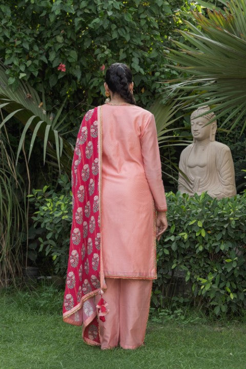 CHANDERI KURTA WITH STRAIGHT PANTS AND DUPATTA
