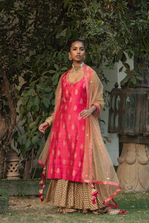 KNEE LENGTH KURTA WITH SHARARA AND DUPATTA