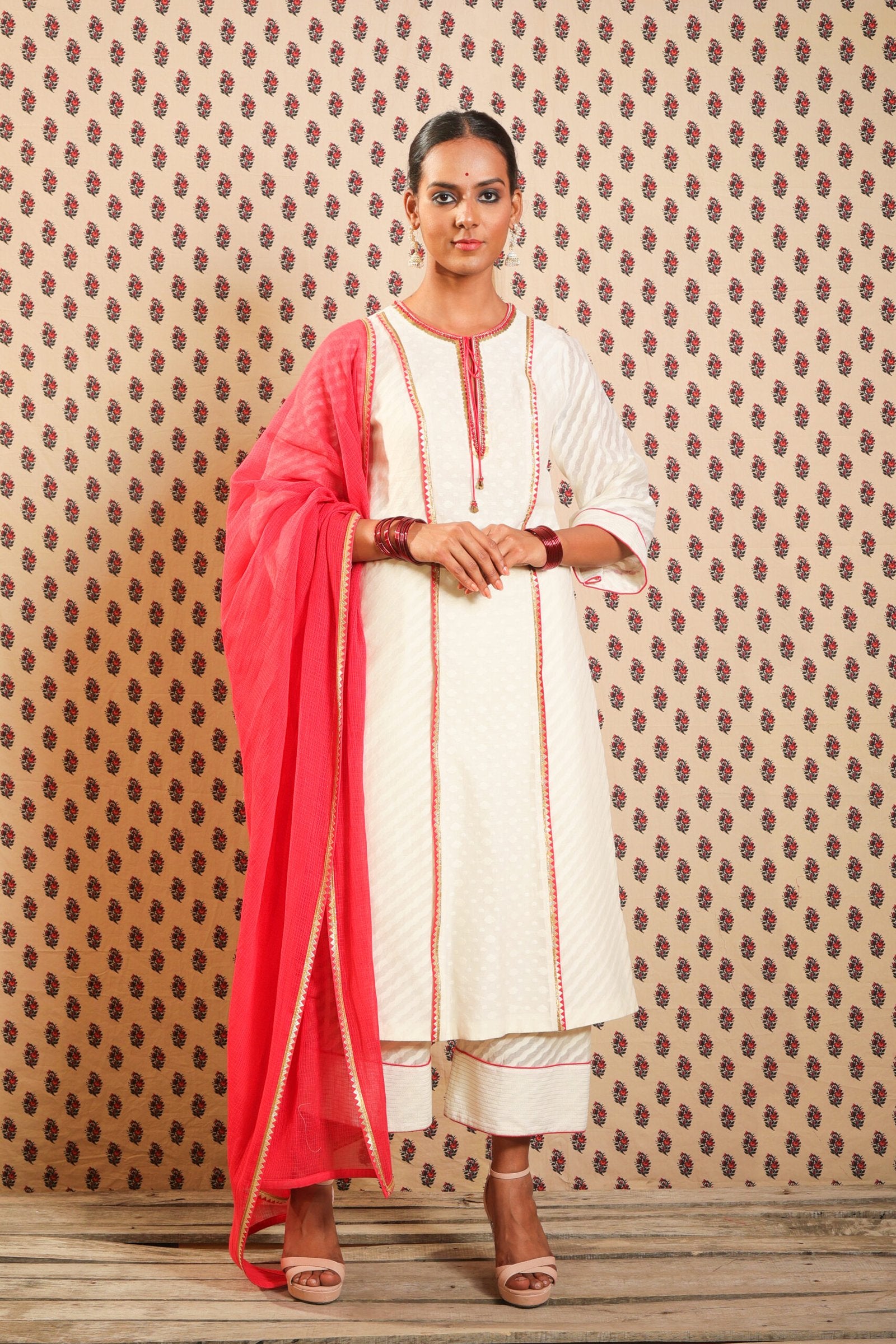 Ivory hand woven chanderi kurta with pants and dupatta