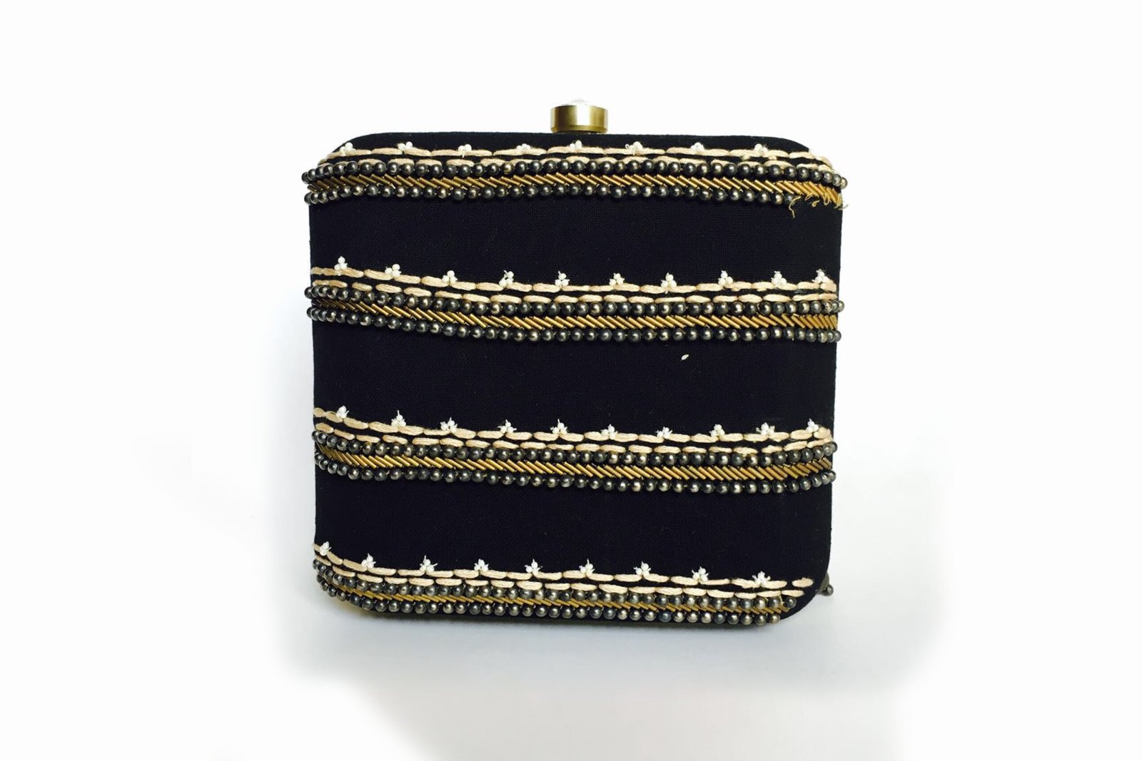 7 * 7 Big clutch with chain hanging