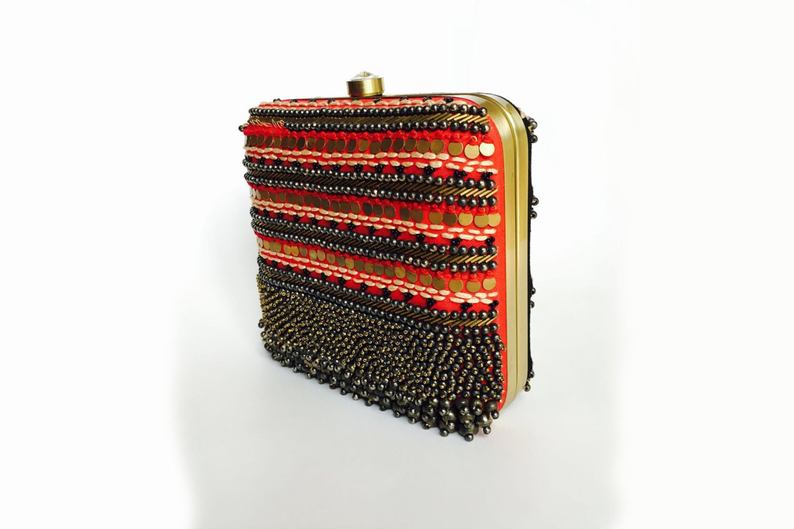 7 * 7 Big clutch with chain hanging