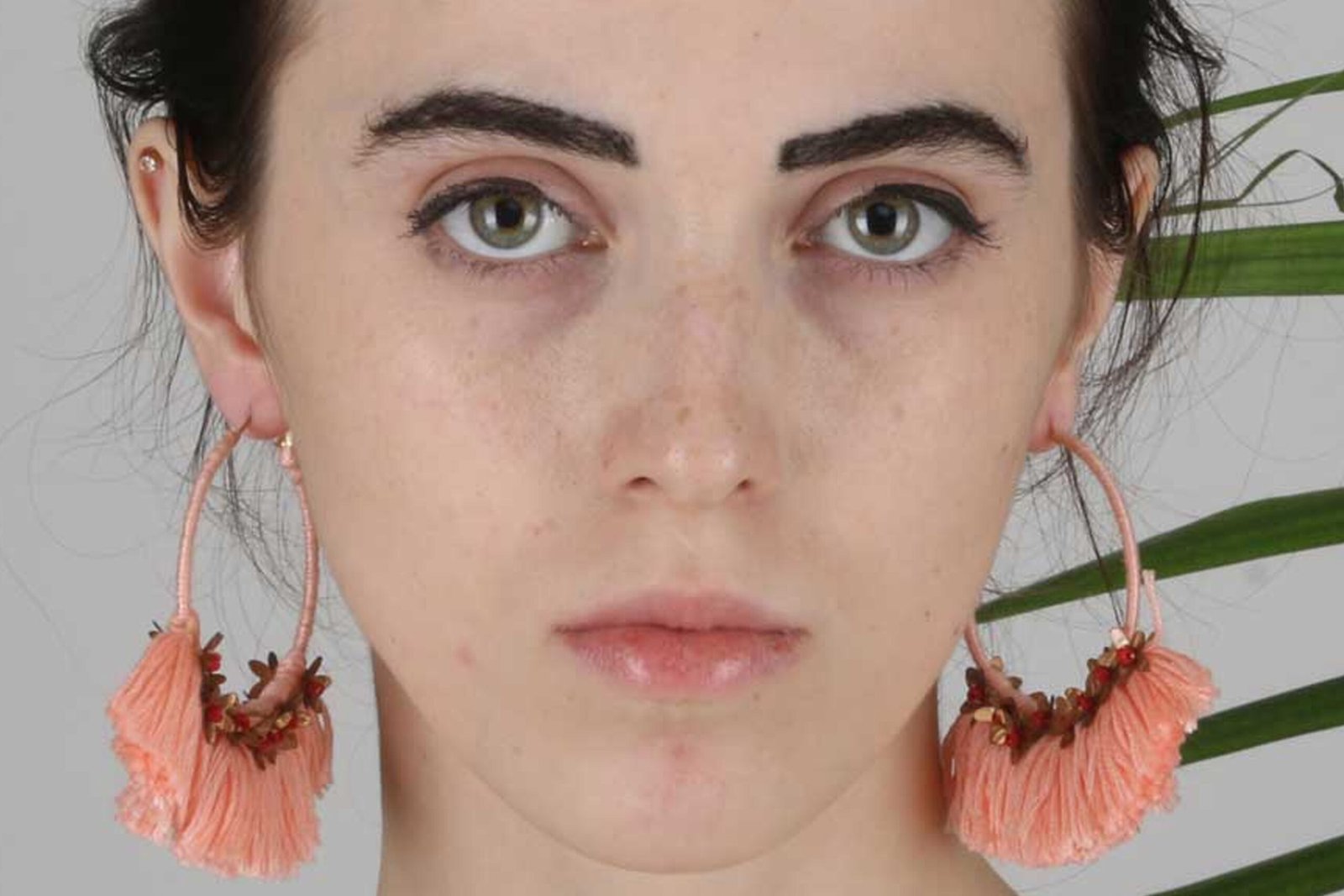 Big hoop earings with fringes