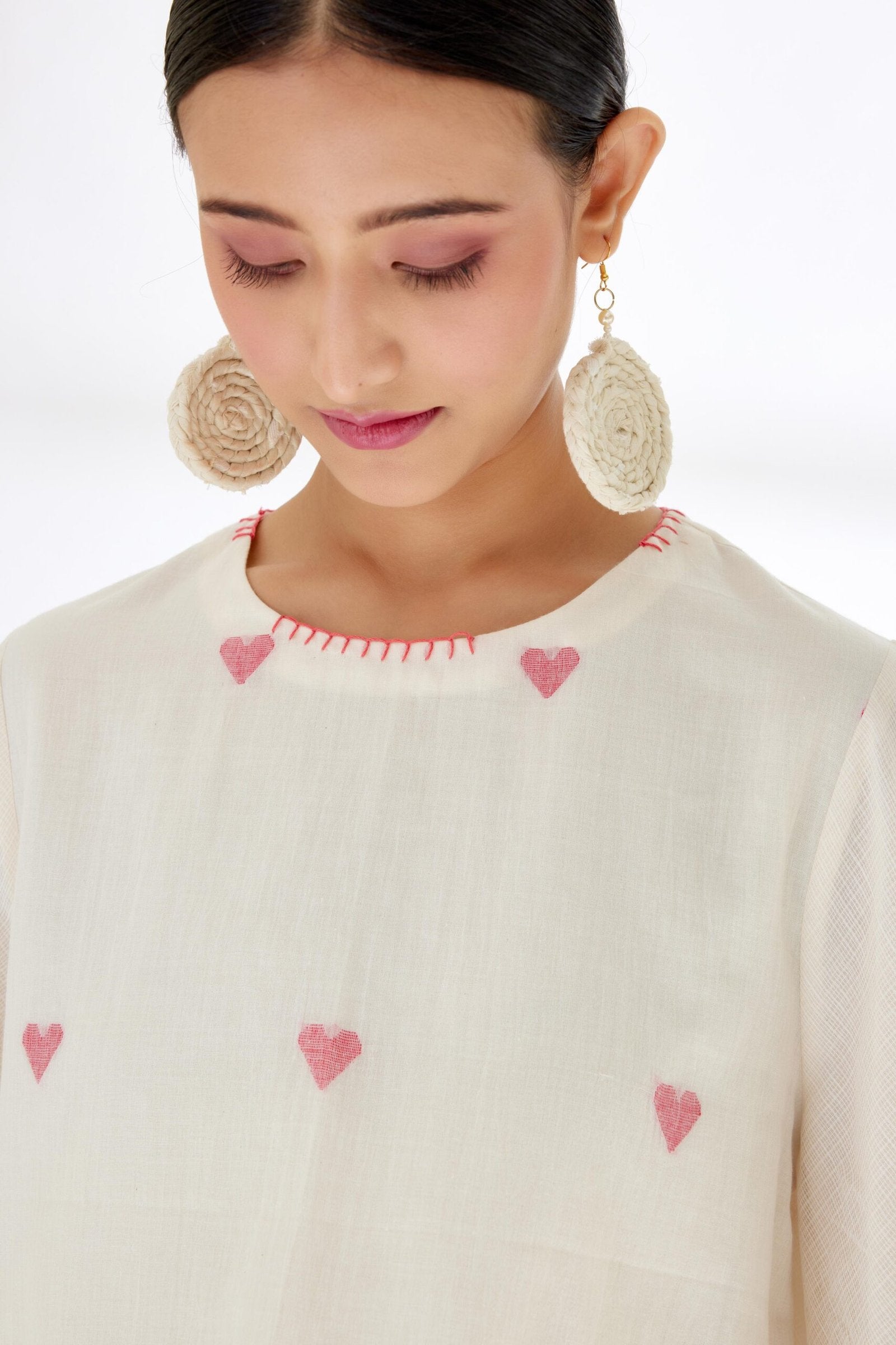 Cream Hand woven Heart Jamdani Bubble Sleeve Top