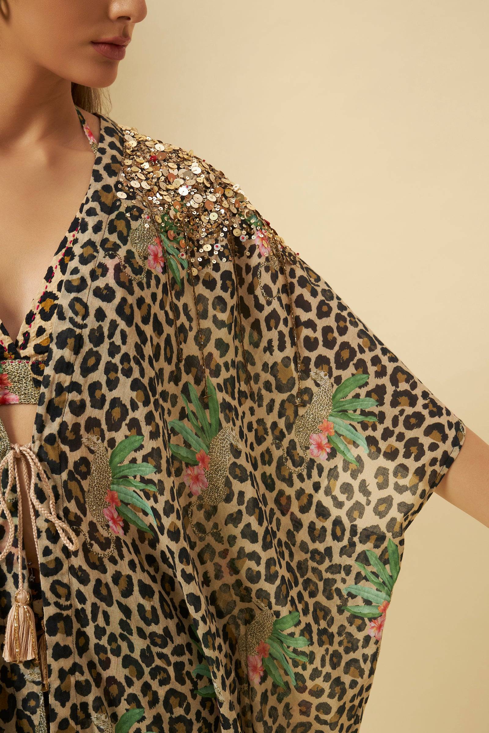 LEOPARD PRINT SEQUINS EMBROIDERED OVER GARMENT