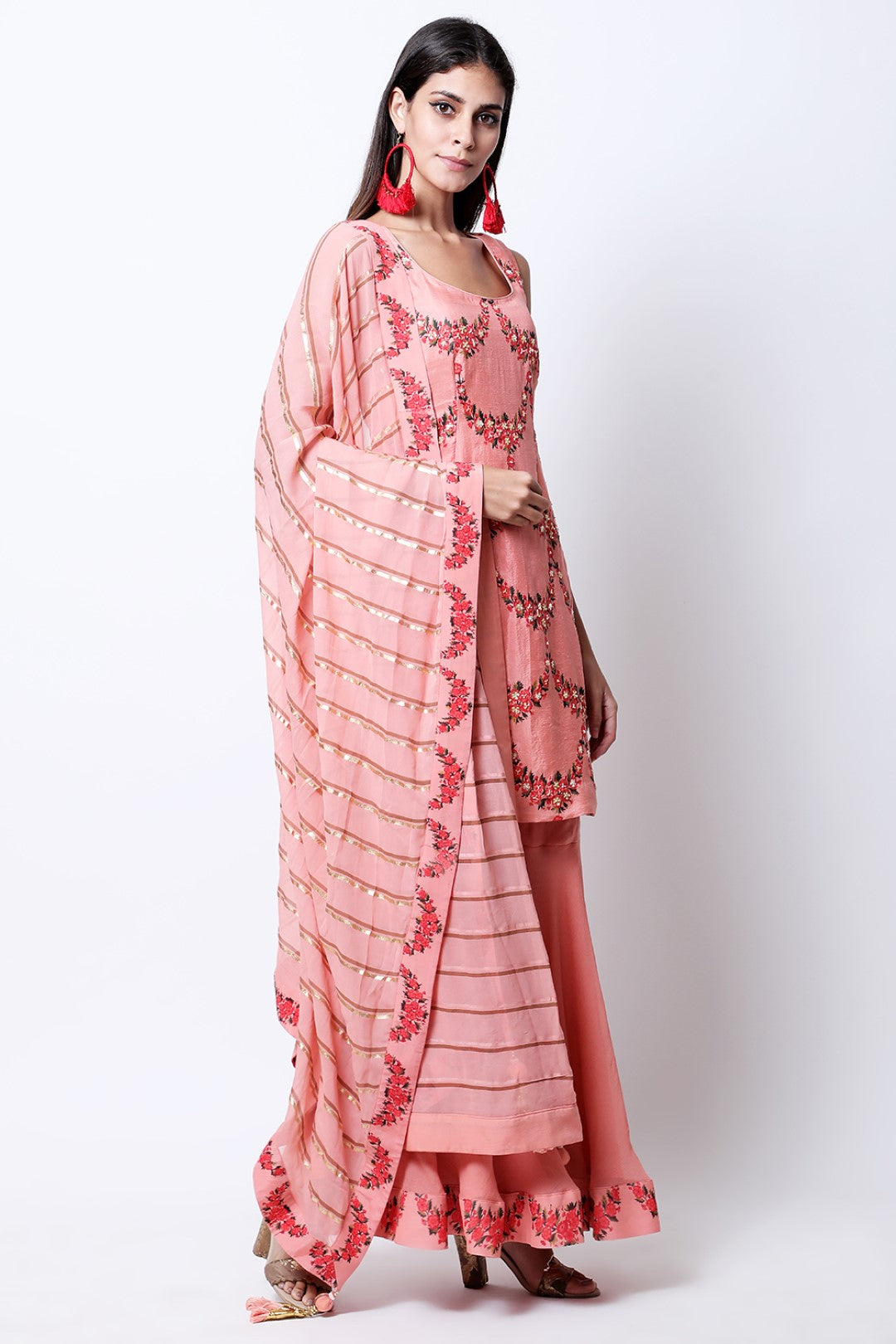 Vintage Rose scallop silk kurta with leheriya printed dupatta and sharara.