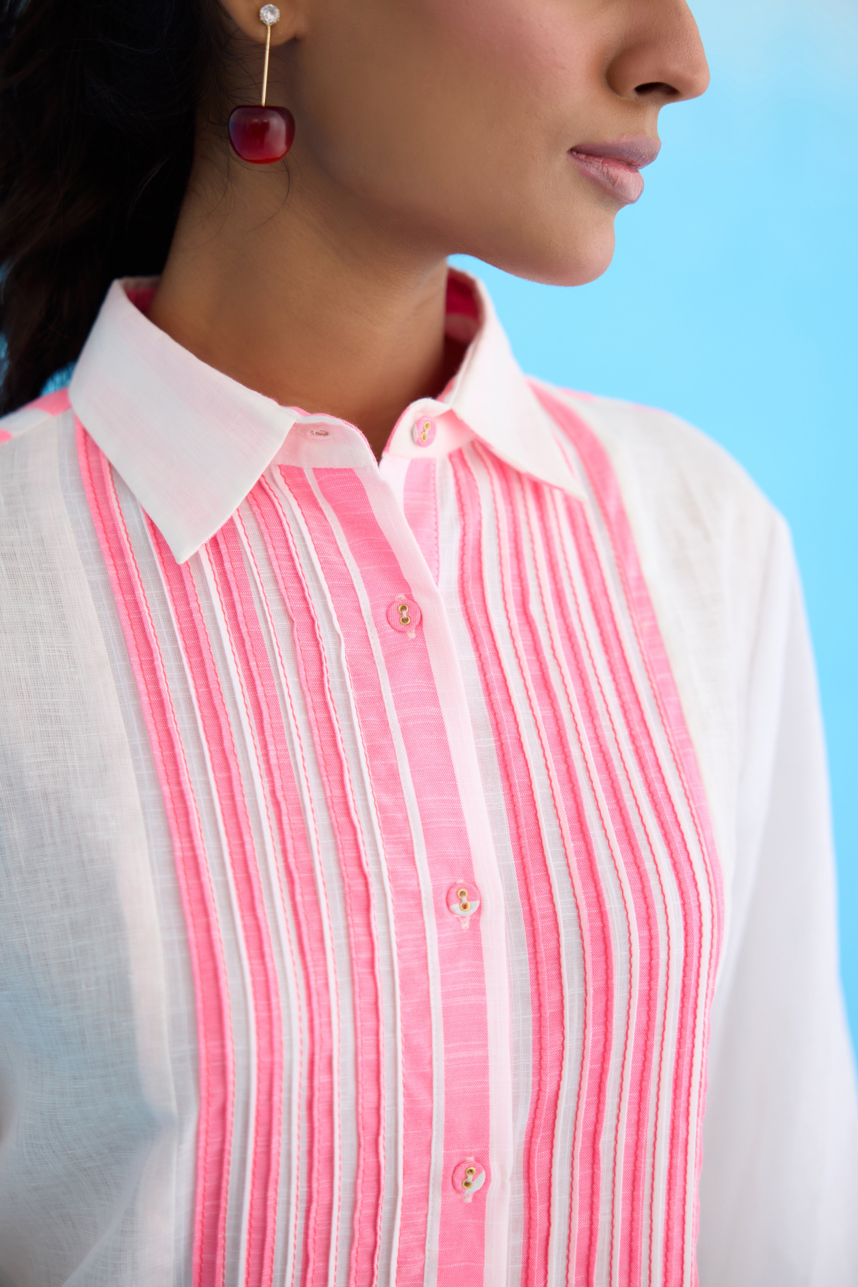 White candy stripes shirt dress