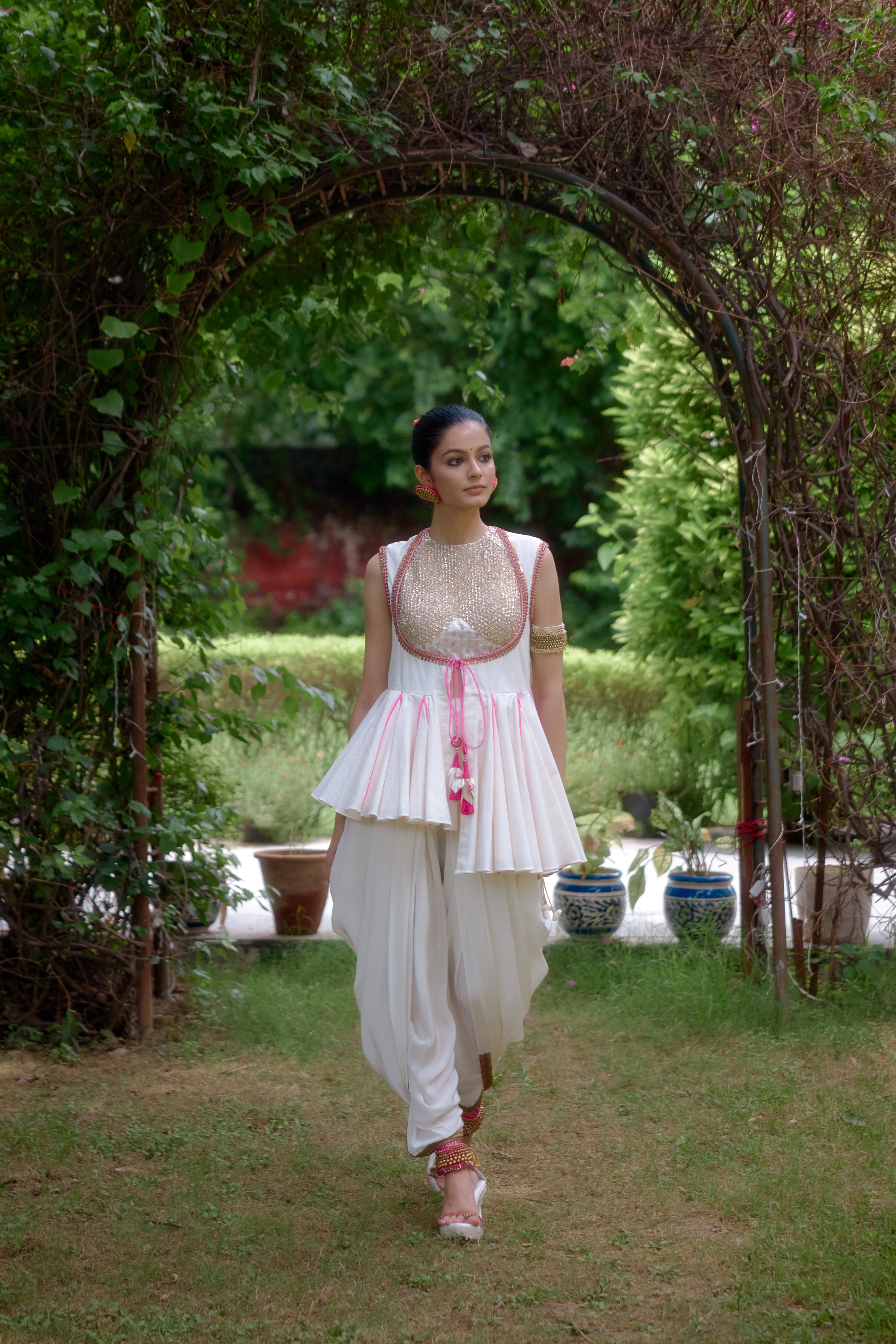 Gulaabi Baadal