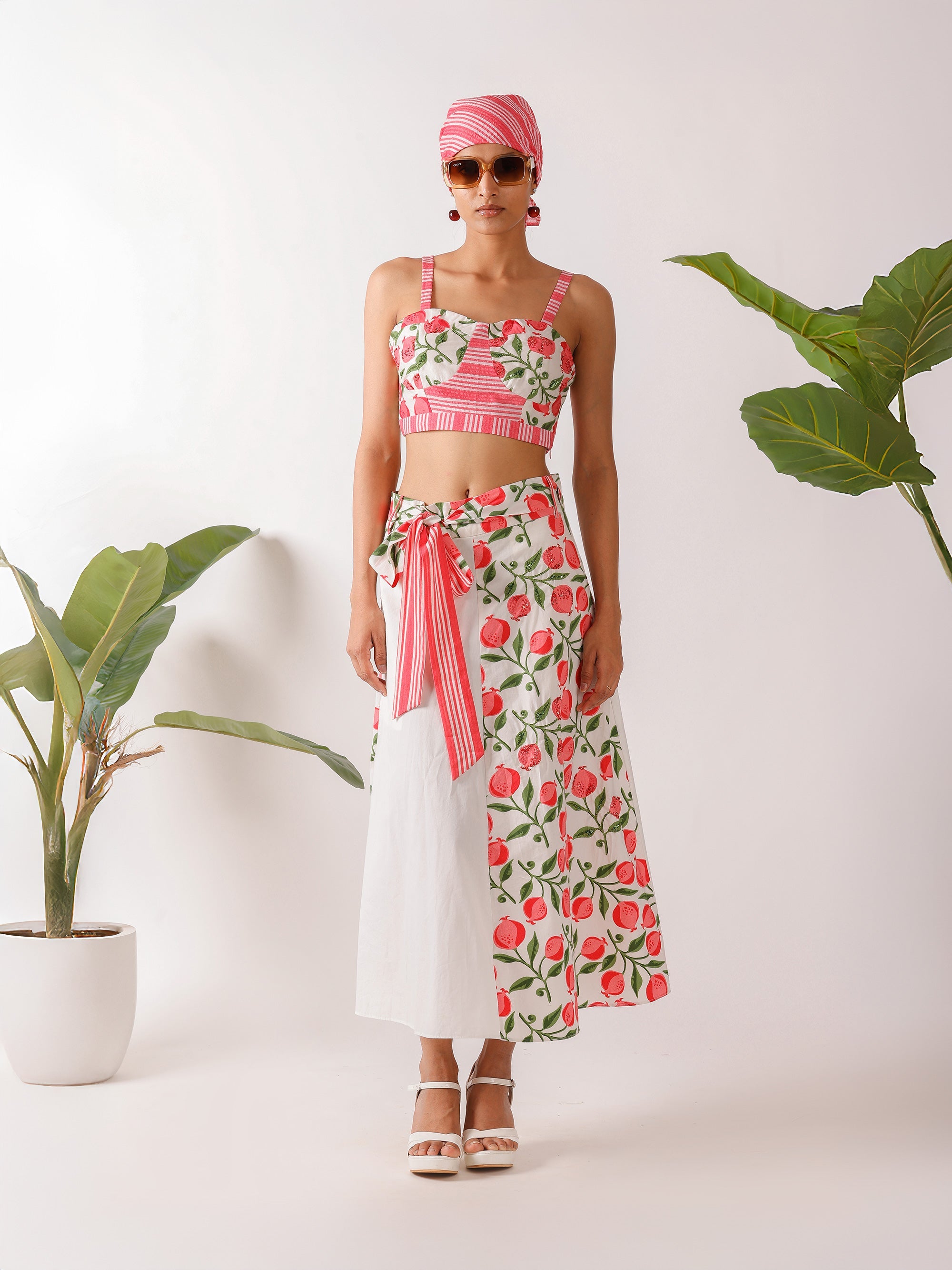 TOP & SKIRT