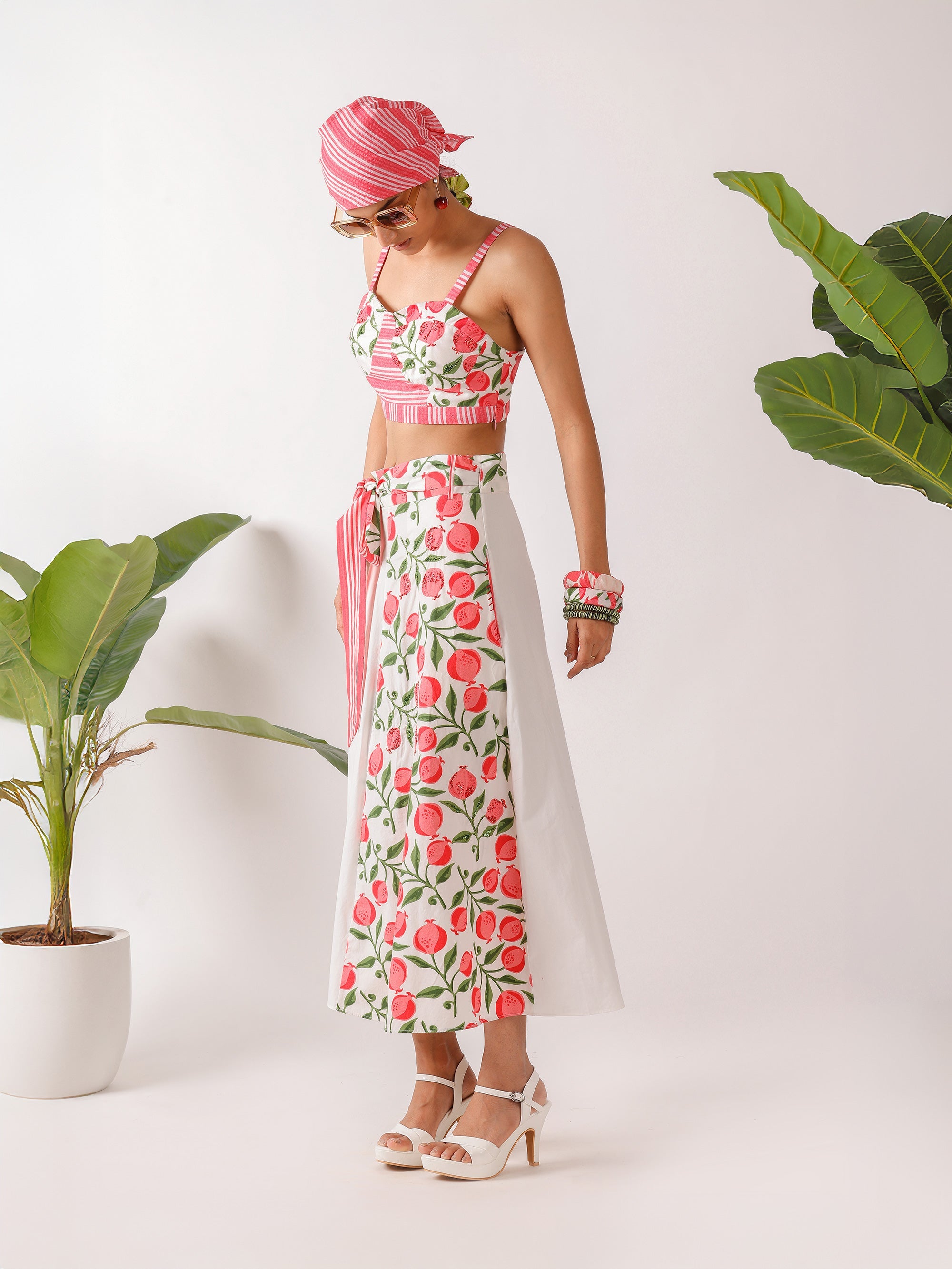 TOP & SKIRT