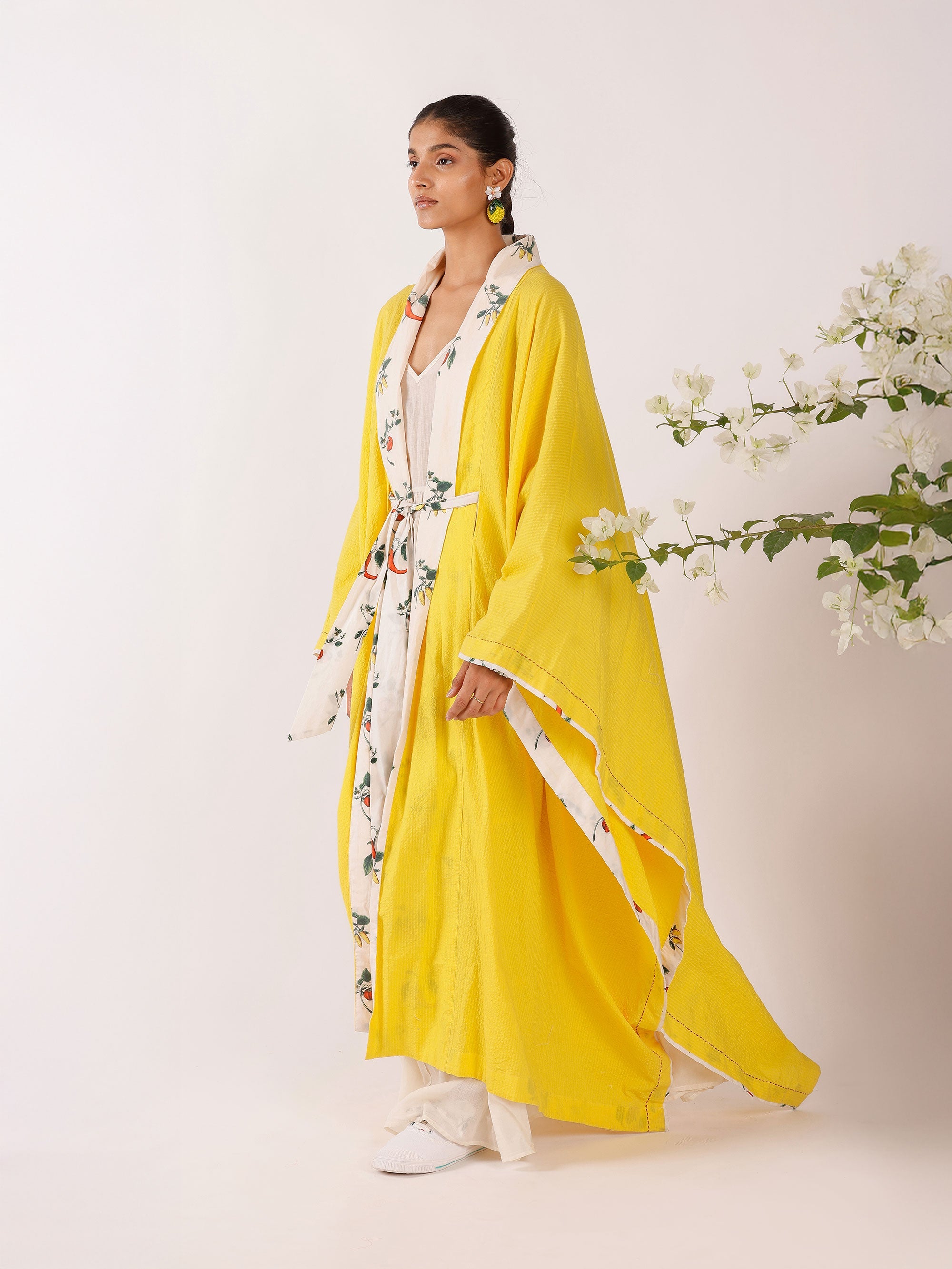 CHILLY PRINT YELLOW SHRUG