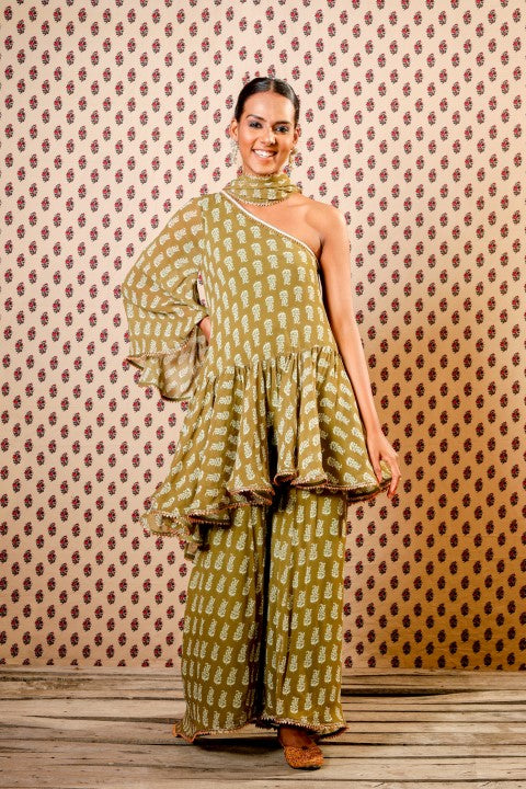 MEHENDI GREEN OFF SHOULDER SWIRLY TUNIC PAIRED WITH PALLAZO PANTS AND DUPATTA.