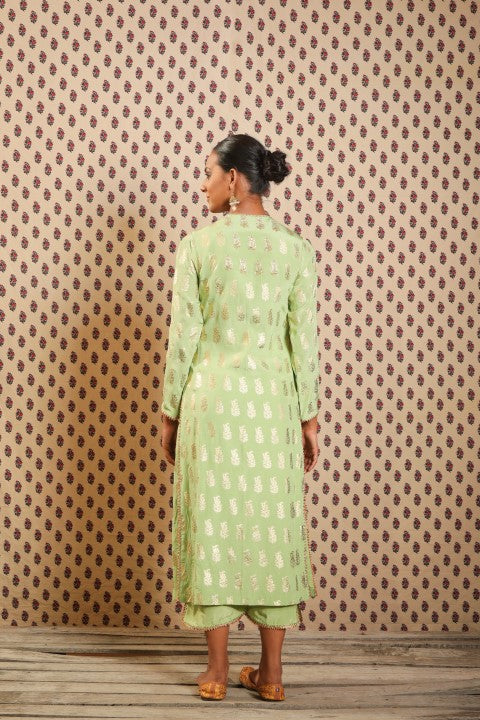 PISTA GREEN ANGRAKHA PAIRED WITH STRAIGHT PANTS AND HAND WOVEN KOTA DORIA DUPATTA.