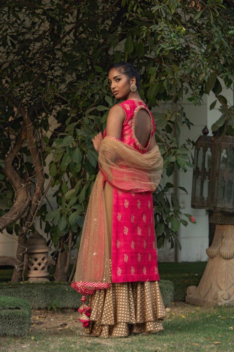 KNEE LENGTH KURTA WITH SHARARA AND DUPATTA